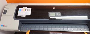 HP DesignJet T1100ps located in vinyl area of 4935.